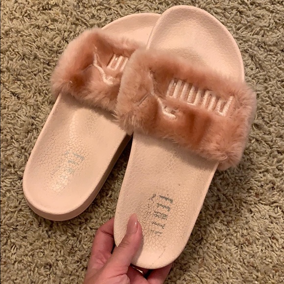 rihanna slides autoplay